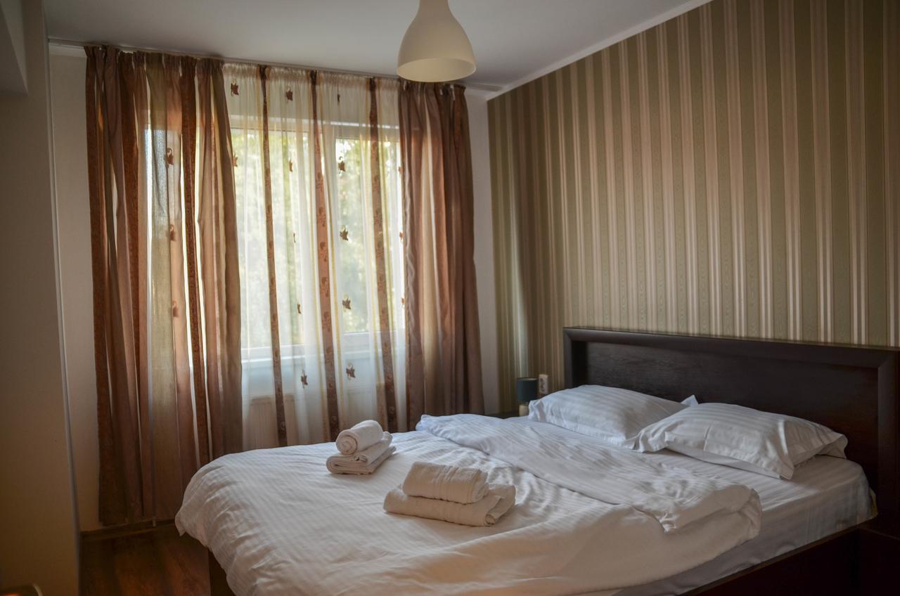 Cozy Apartments - Jászvásár Kültér fotó